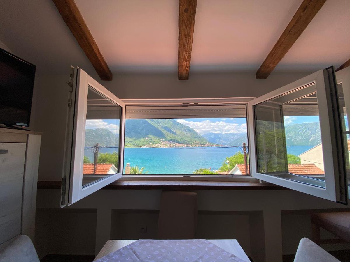 Sunny Bay Apartments Cattaro Esterno foto
