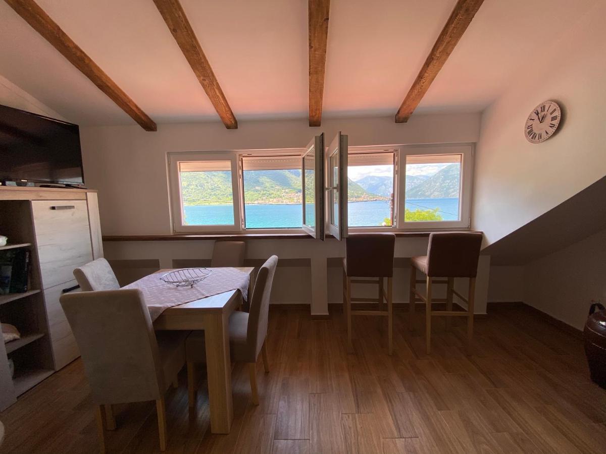 Sunny Bay Apartments Cattaro Esterno foto