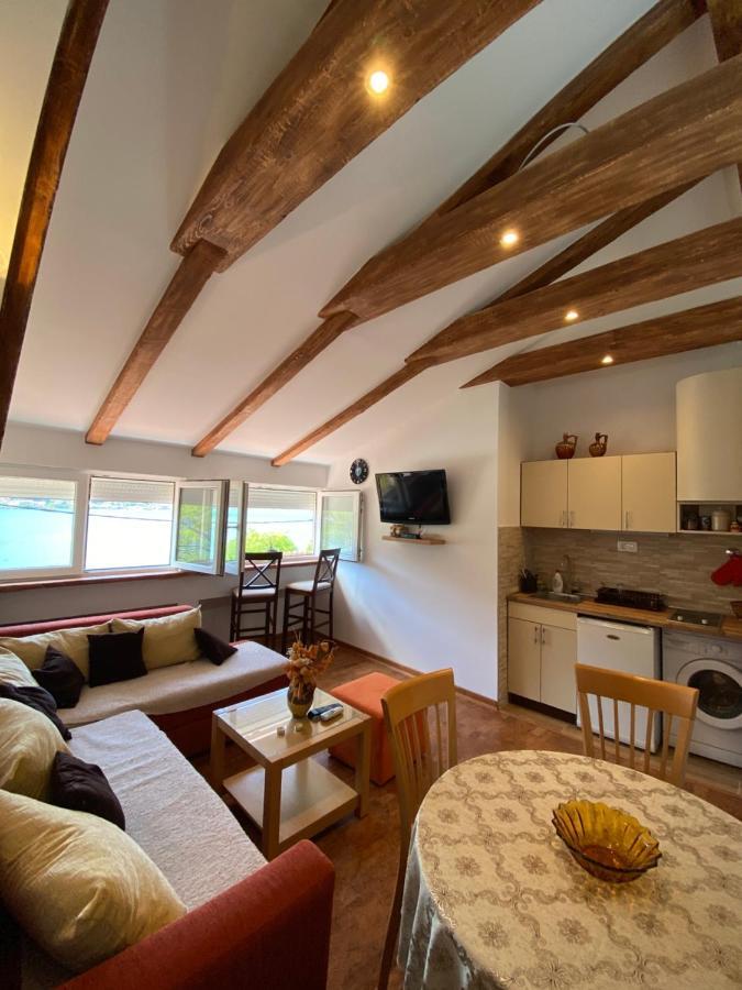 Sunny Bay Apartments Cattaro Esterno foto