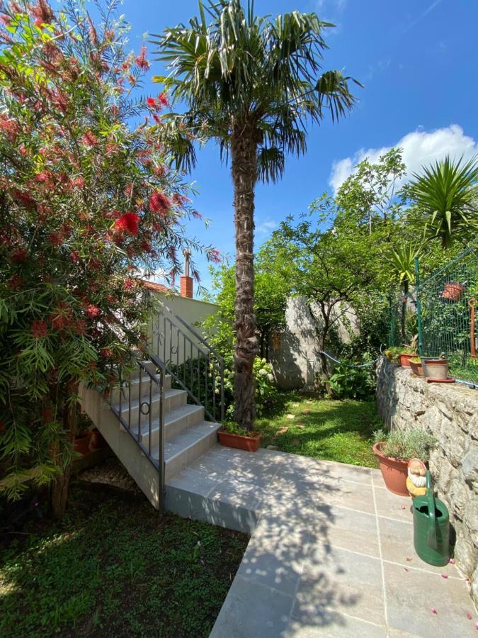 Sunny Bay Apartments Cattaro Esterno foto