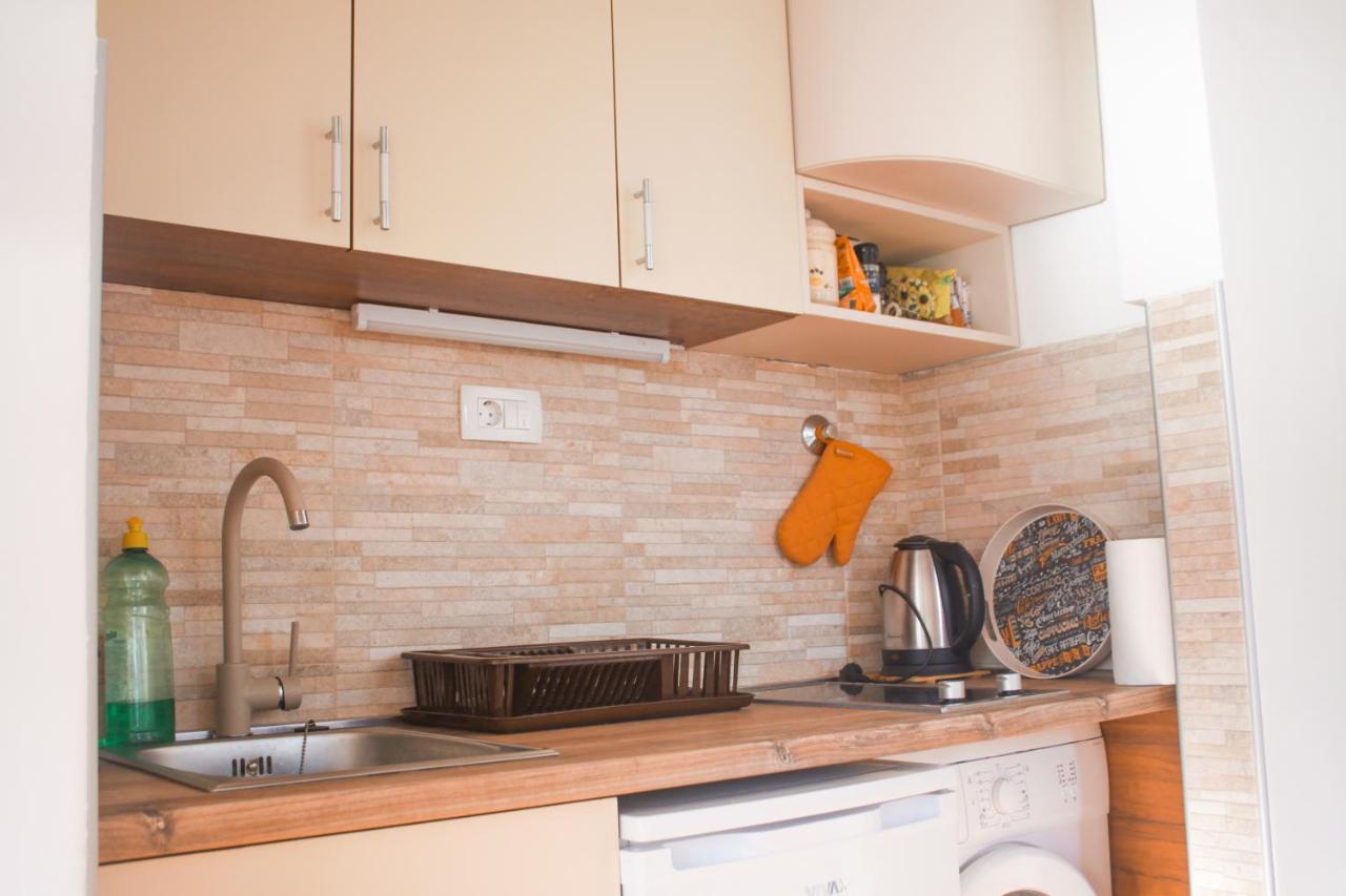 Sunny Bay Apartments Cattaro Esterno foto